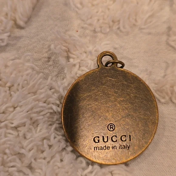 Gucci White Bee Charm/Zipper Pull Pendant - Picture 2 of 3